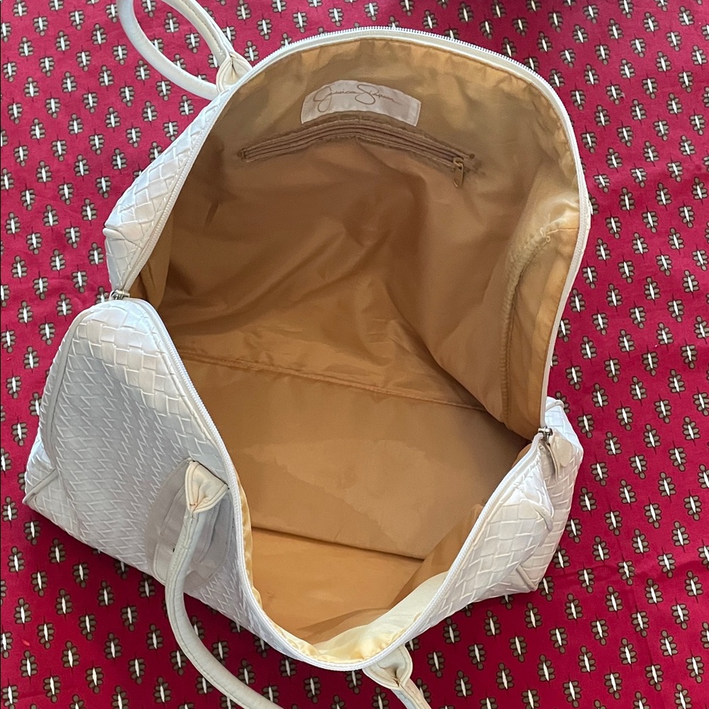 Jessica Simpson White Woven Tote - Picture 2 of 4